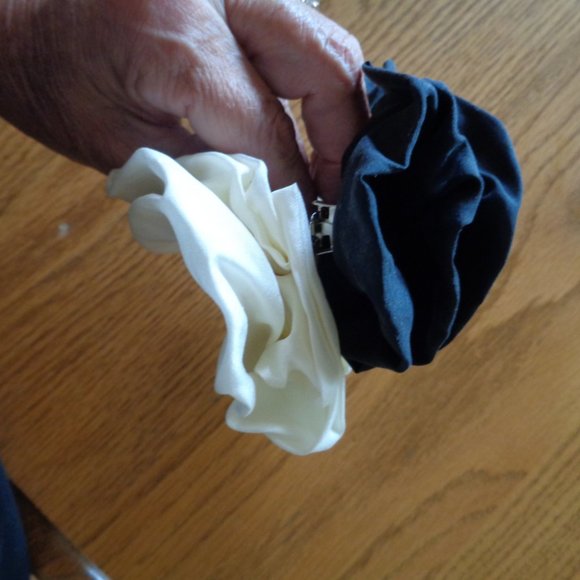 Womens Large Bow Barrette Hair Clip Made in France - Picture 7 of 9